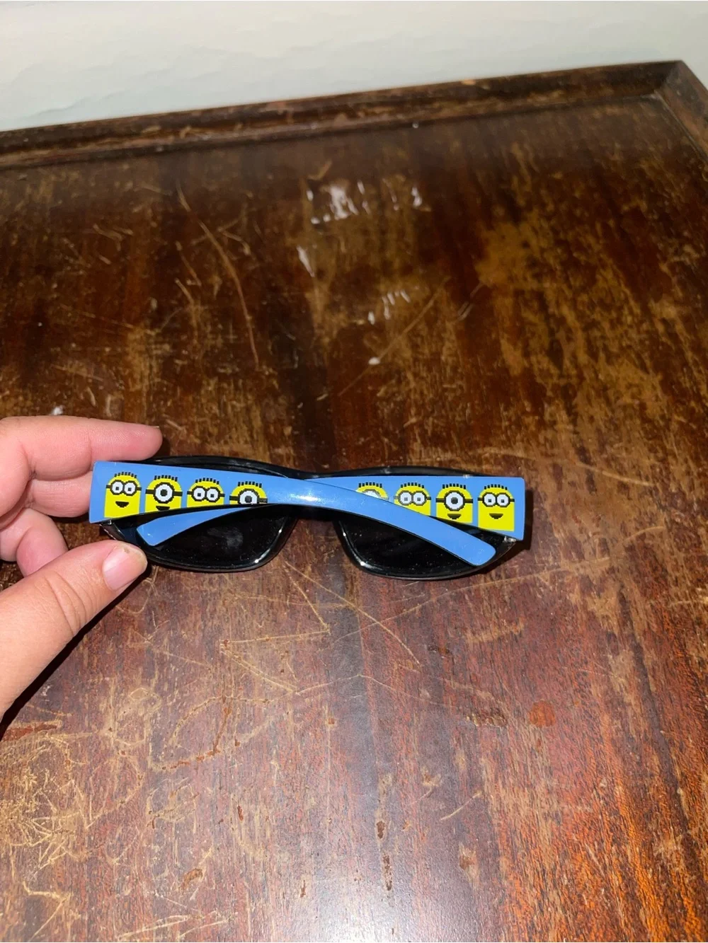 Unisex Minions Kids Novelty Blue & Yellow Patterned Sunglasses